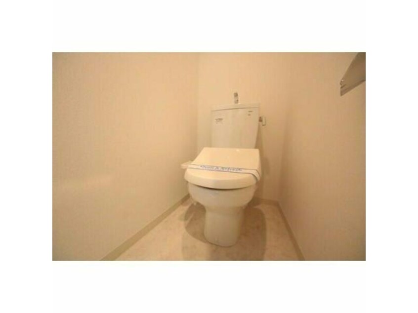  名古屋市営地下鉄東山線/新栄町駅 徒歩8分 3階 築16年