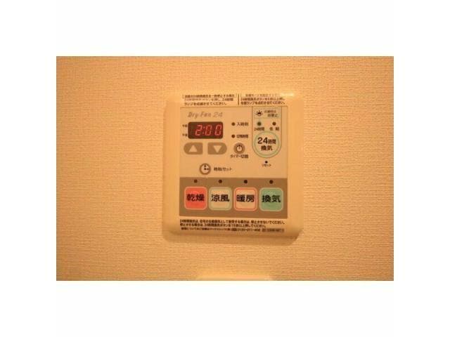  名古屋市営地下鉄東山線/新栄町駅 徒歩8分 3階 築16年