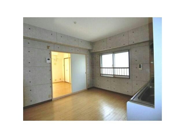  名古屋市営地下鉄東山線/新栄町駅 徒歩3分 8階 築45年