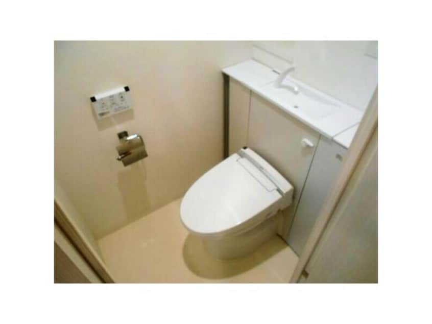  名古屋市営地下鉄名城線/久屋大通駅 徒歩7分 6階 築13年