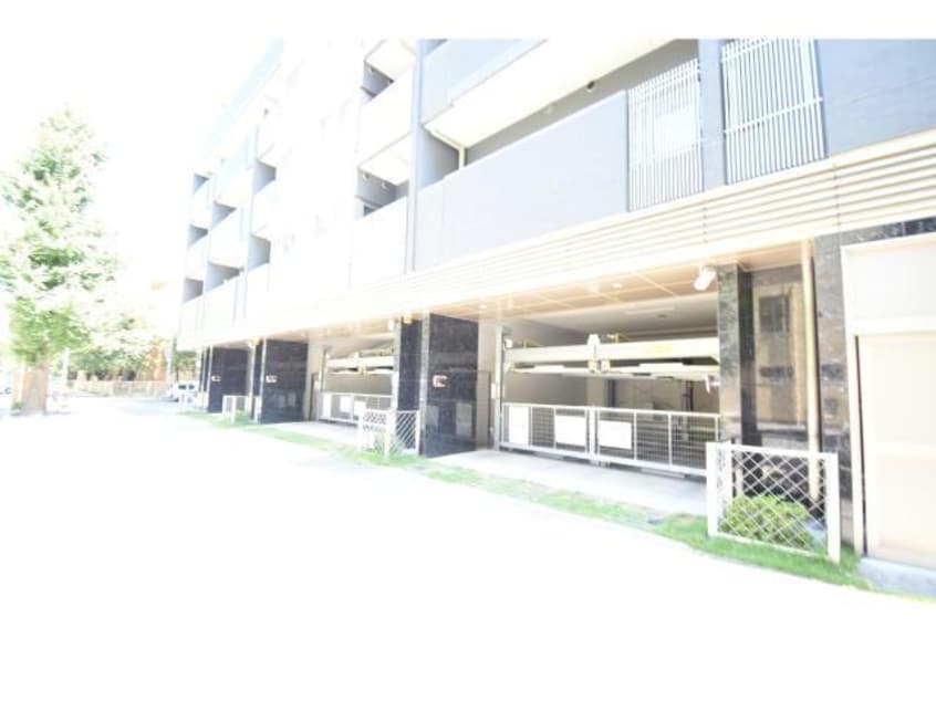  名古屋市営地下鉄名城線/久屋大通駅 徒歩7分 6階 築13年