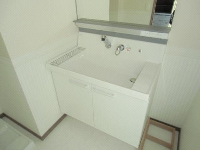  名古屋市営地下鉄東山線/新栄町駅 徒歩2分 12階 築13年