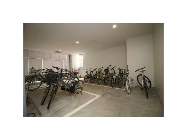  名古屋市営地下鉄名城線/矢場町駅 徒歩3分 2階 築12年