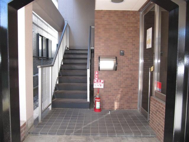  名古屋市営地下鉄桜通線/車道駅 徒歩11分 2階 築33年