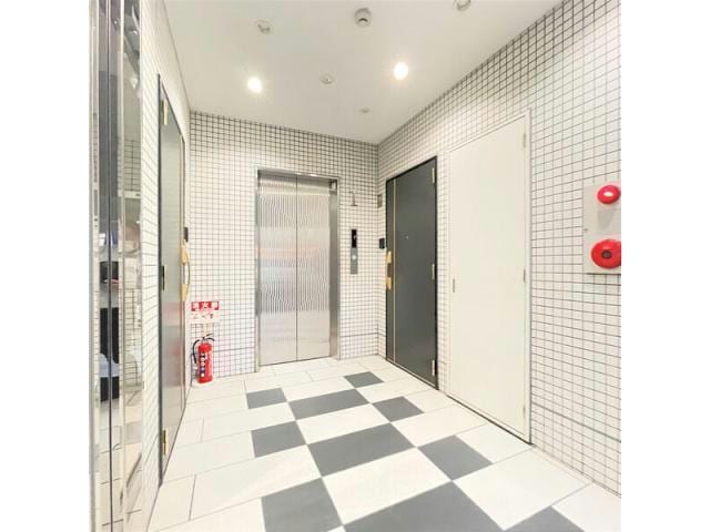  名古屋市営地下鉄東山線/新栄町駅 徒歩5分 2階 築12年