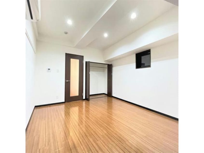  名古屋市営地下鉄東山線/新栄町駅 徒歩5分 2階 築12年