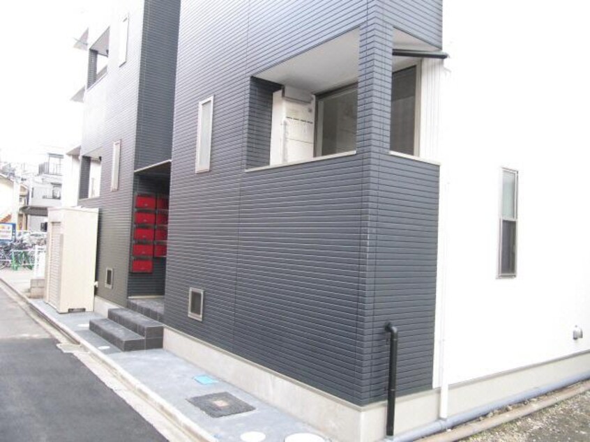 名古屋市営地下鉄東山線/新栄町駅 徒歩5分 1階 築12年