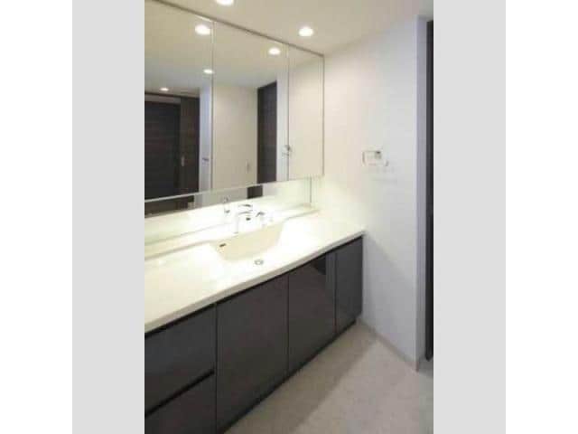  名古屋市営地下鉄桜通線/高岳駅 徒歩9分 7階 築11年