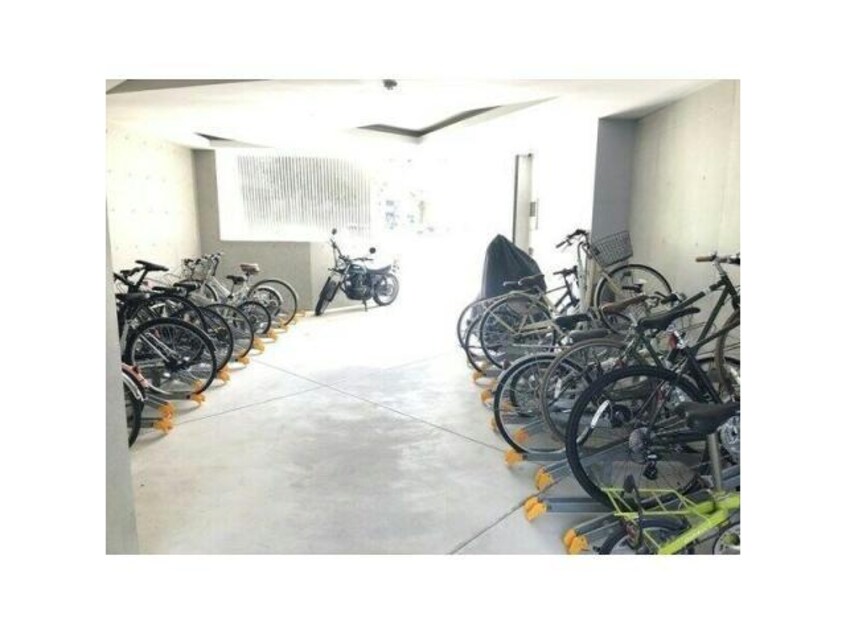  名古屋市営地下鉄東山線/新栄町駅 徒歩7分 10階 築9年