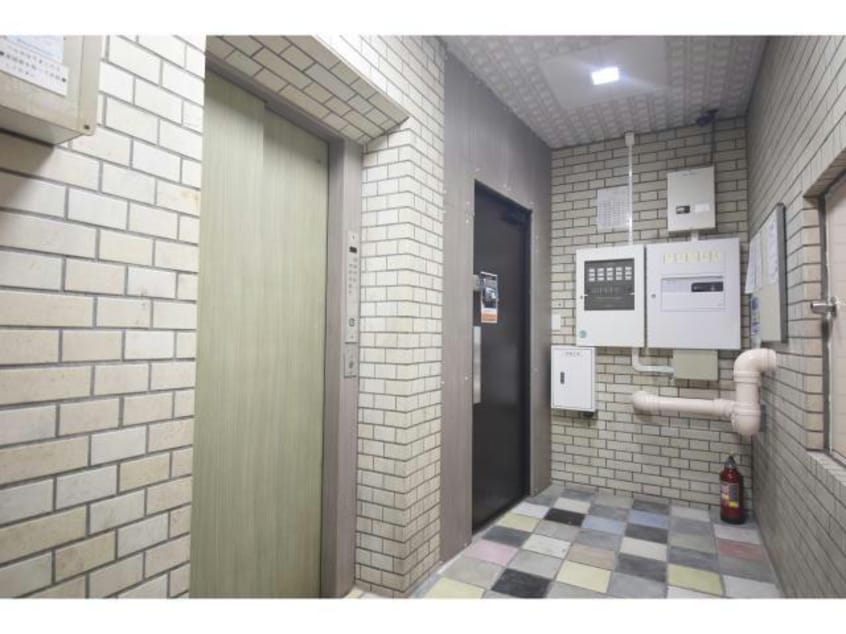  名古屋市営地下鉄東山線/新栄町駅 徒歩10分 4階 築45年