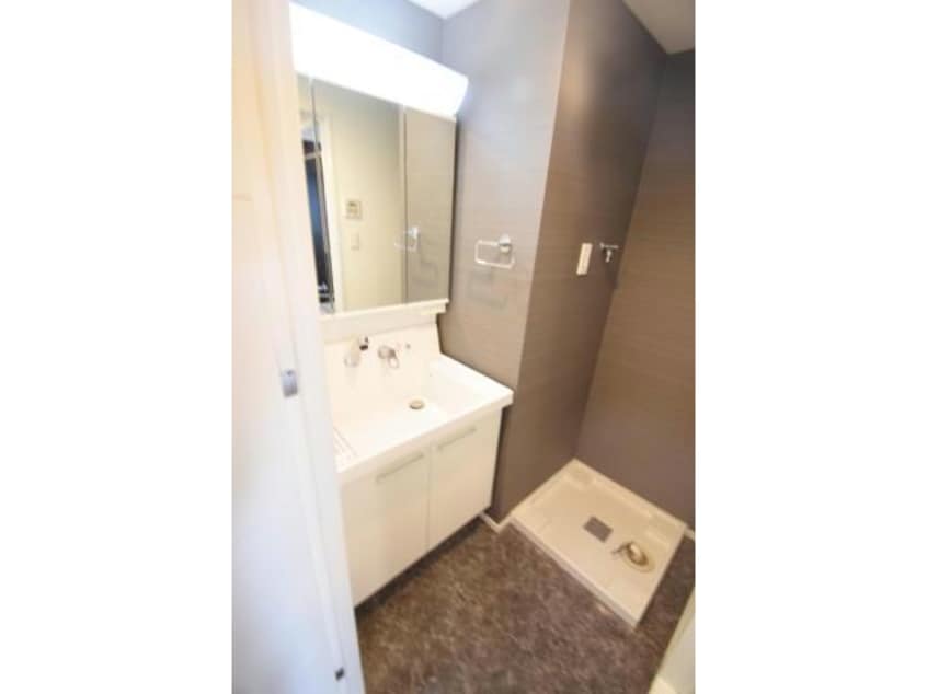  名古屋市営地下鉄桜通線/車道駅 徒歩2分 9階 築8年