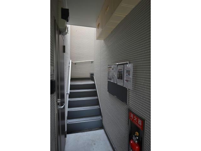  名古屋市営地下鉄鶴舞線/鶴舞駅 徒歩11分 1階 築9年