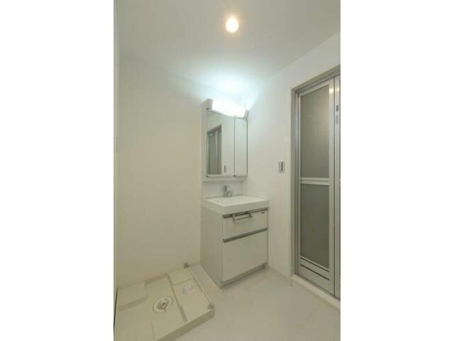  名古屋市営地下鉄東山線/新栄町駅 徒歩2分 6階 築9年