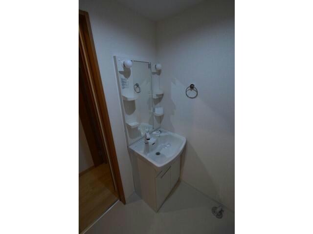  名古屋市営地下鉄鶴舞線/鶴舞駅 徒歩10分 4階 築8年