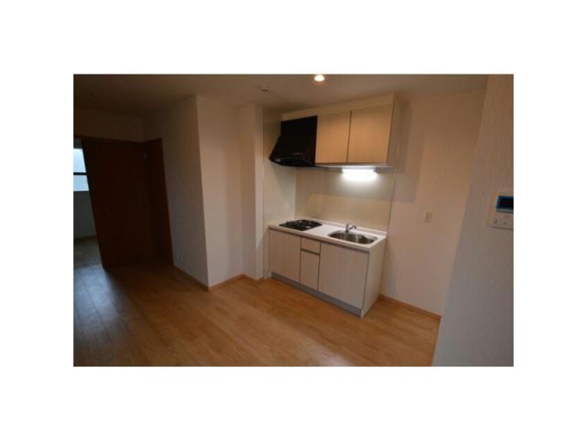  名古屋市営地下鉄鶴舞線/鶴舞駅 徒歩10分 1階 築8年