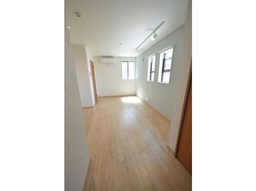  名古屋市営地下鉄鶴舞線/鶴舞駅 徒歩10分 1階 築8年