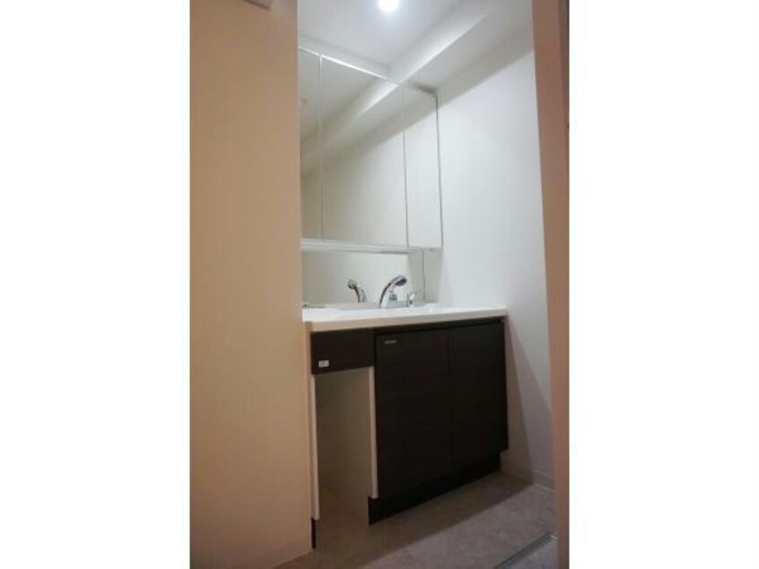  名古屋市営地下鉄桜通線/丸の内駅 徒歩7分 3階 築8年