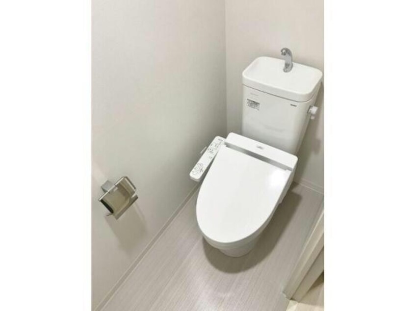  名古屋市営地下鉄東山線/新栄町駅 徒歩6分 7階 築8年