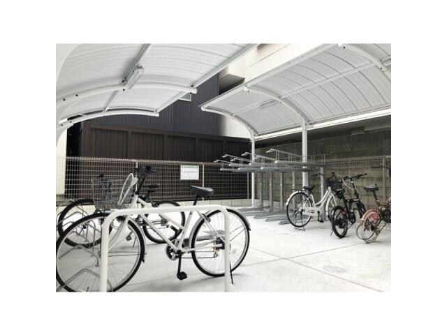  名古屋市営地下鉄東山線/新栄町駅 徒歩6分 7階 築8年