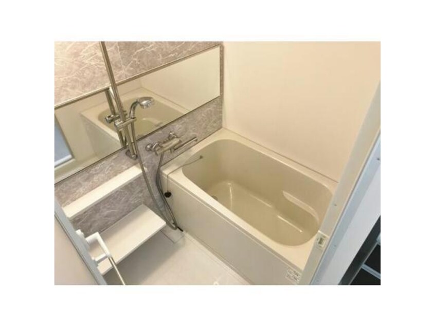  名古屋市営地下鉄東山線/新栄町駅 徒歩6分 7階 築8年