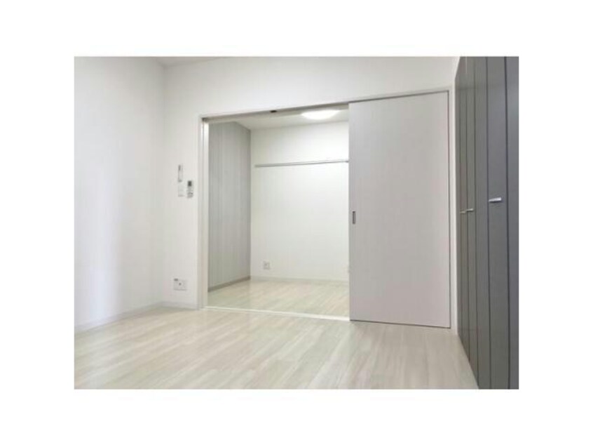  名古屋市営地下鉄東山線/新栄町駅 徒歩6分 7階 築8年