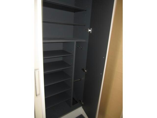  名古屋市営地下鉄東山線/栄駅 徒歩6分 15階 築12年