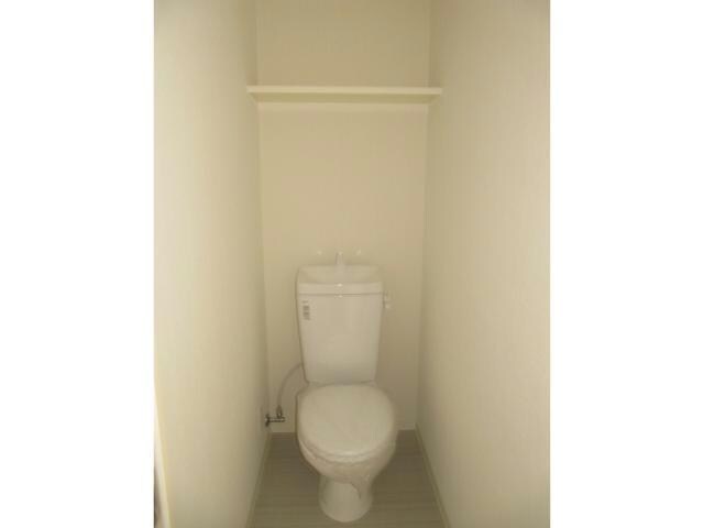  名古屋市営地下鉄東山線/栄駅 徒歩6分 15階 築12年