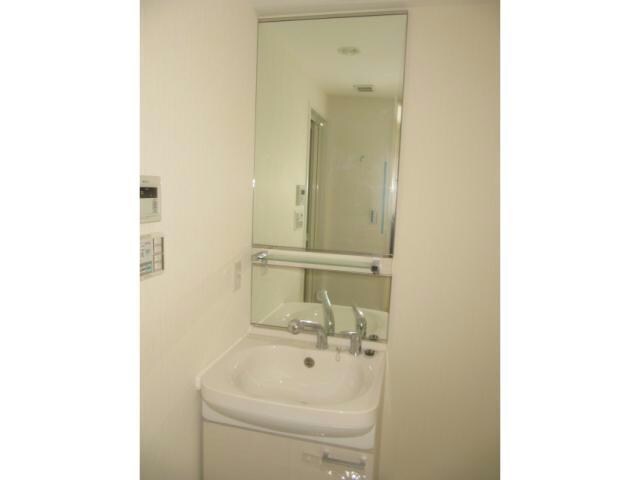  名古屋市営地下鉄東山線/栄駅 徒歩6分 15階 築12年