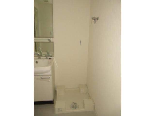  名古屋市営地下鉄東山線/栄駅 徒歩6分 15階 築12年