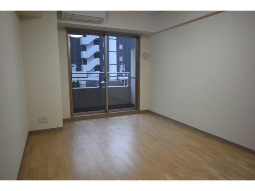  名古屋市営地下鉄東山線/新栄町駅 徒歩5分 3階 築8年