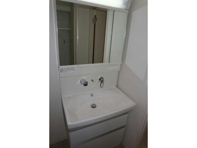  名古屋市営地下鉄東山線/新栄町駅 徒歩10分 3階 築7年