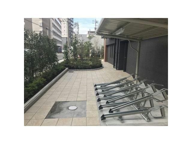  名古屋市営地下鉄東山線/新栄町駅 徒歩10分 2階 築8年