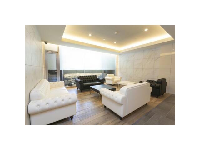  名古屋市営地下鉄鶴舞線/丸の内駅 徒歩3分 11階 築8年