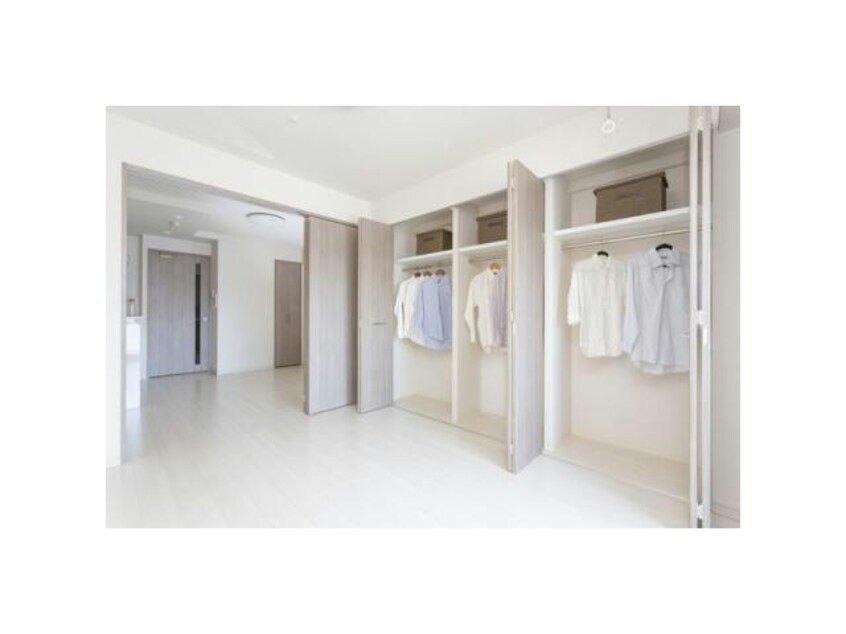  名古屋市営地下鉄鶴舞線/丸の内駅 徒歩3分 11階 築8年