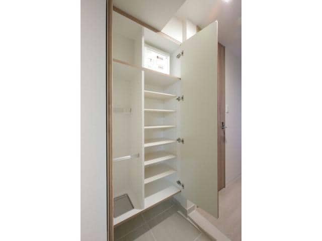  名古屋市営地下鉄桜通線/高岳駅 徒歩3分 14階 築7年