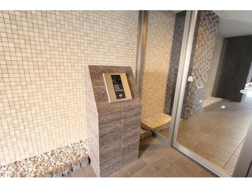  名古屋市営地下鉄桜通線/高岳駅 徒歩10分 6階 築8年