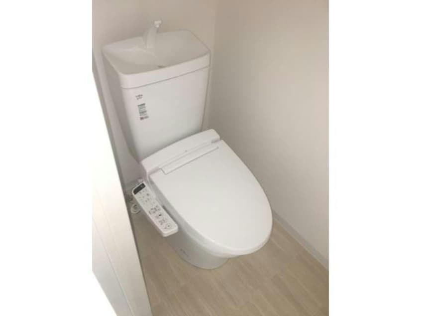  名古屋市営地下鉄東山線/新栄町駅 徒歩9分 5階 築7年