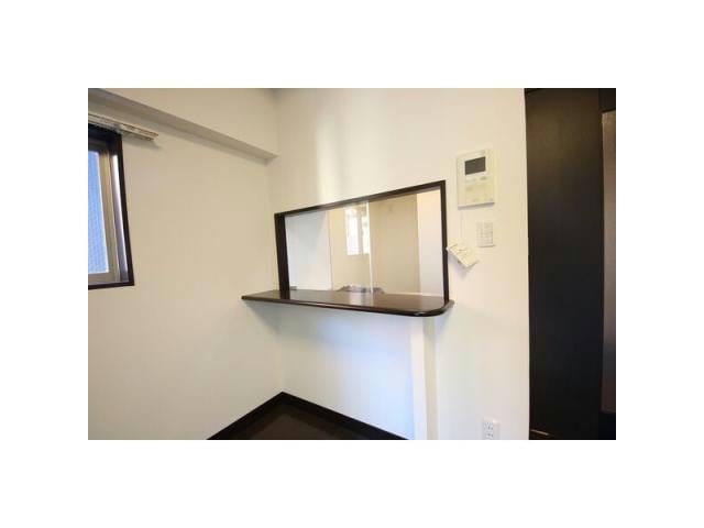  名古屋市営地下鉄名城線/久屋大通駅 徒歩5分 8階 築17年