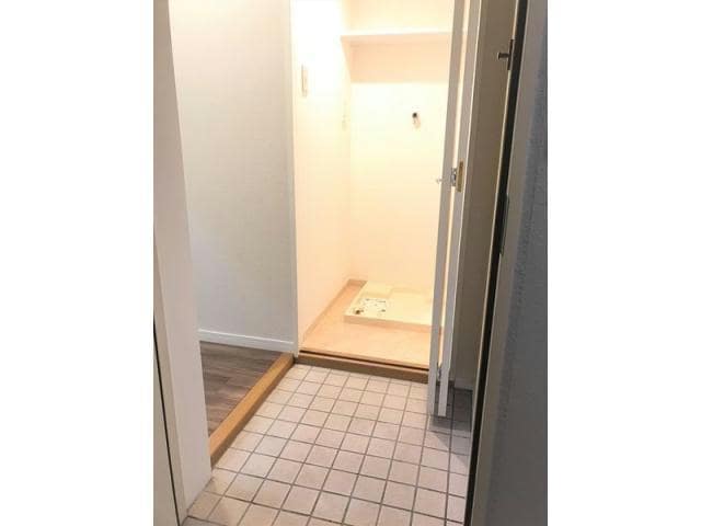  名古屋市営地下鉄名城線/久屋大通駅 徒歩7分 8階 築22年