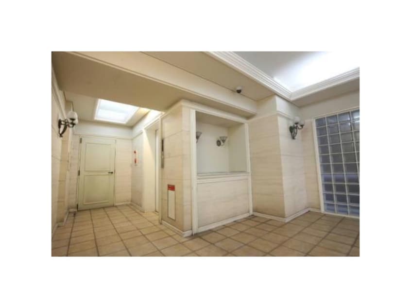  名古屋市営地下鉄名城線/久屋大通駅 徒歩7分 8階 築22年