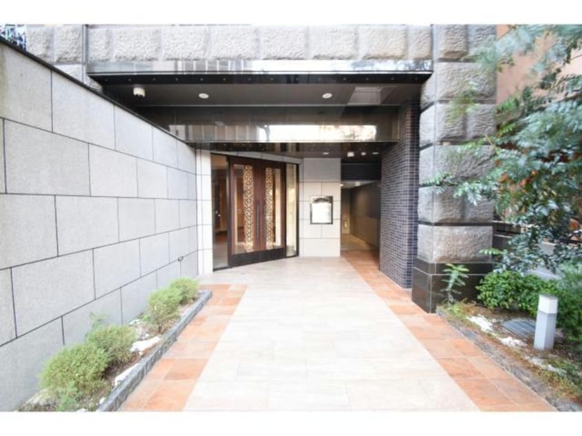  名古屋市営地下鉄名城線/久屋大通駅 徒歩4分 8階 築11年