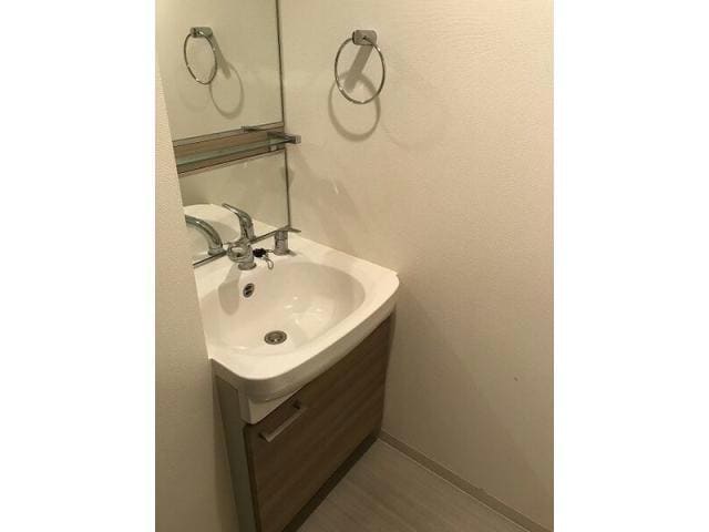  名古屋市営地下鉄名城線/久屋大通駅 徒歩4分 8階 築11年