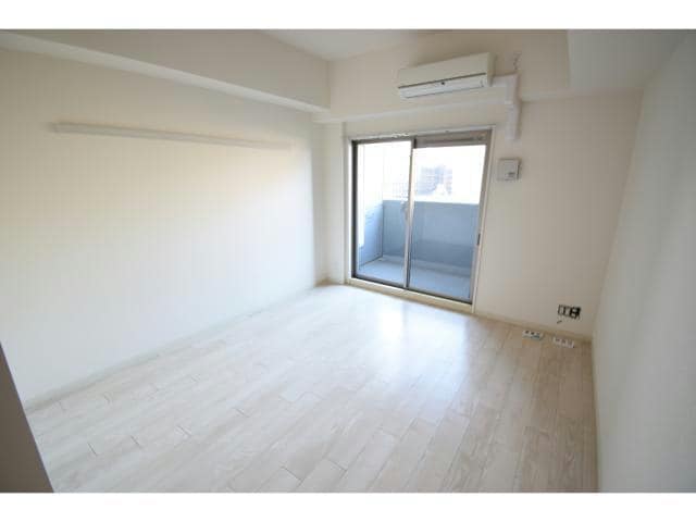  名古屋市営地下鉄名城線/久屋大通駅 徒歩4分 8階 築11年