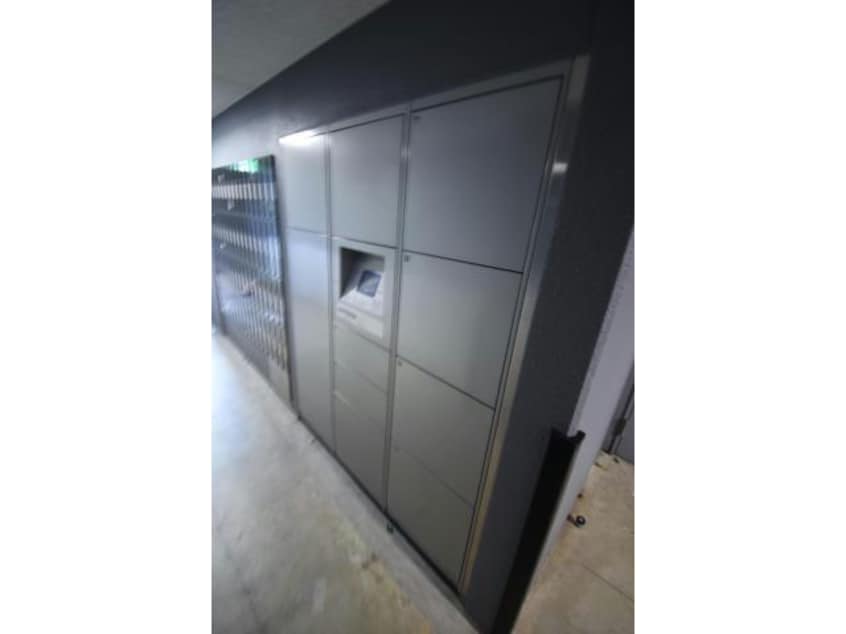  名古屋市営地下鉄名城線/久屋大通駅 徒歩4分 8階 築11年