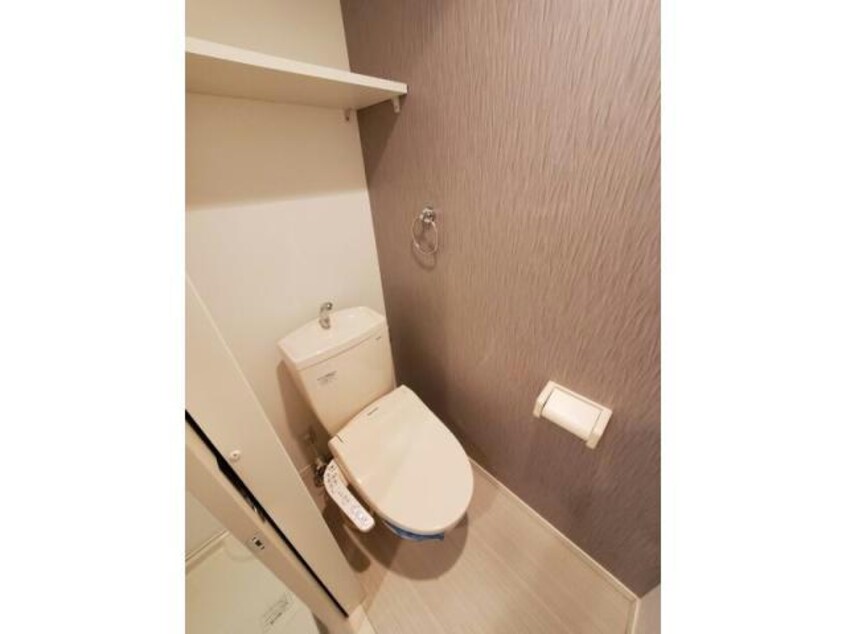  名古屋市営地下鉄東山線/新栄町駅 徒歩7分 2階 築10年