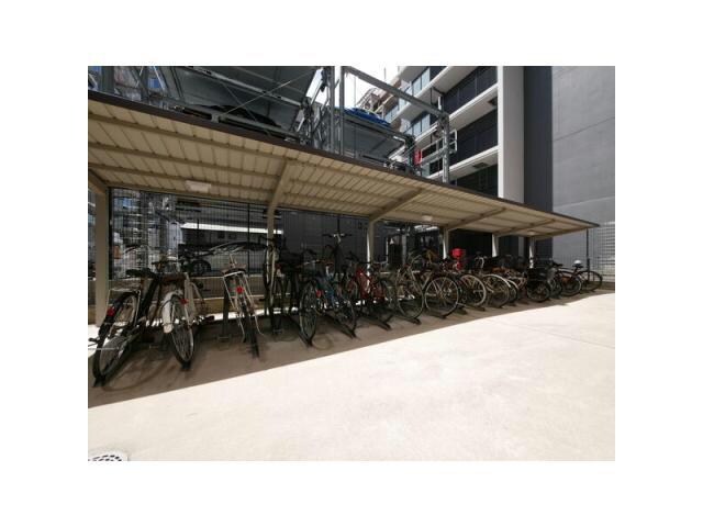  名古屋市営地下鉄東山線/新栄町駅 徒歩8分 10階 築10年