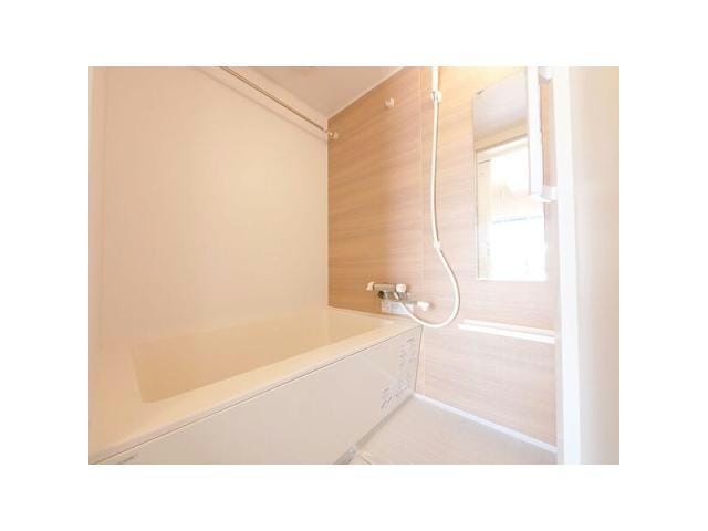  名古屋市営地下鉄東山線/新栄町駅 徒歩8分 2階 築10年