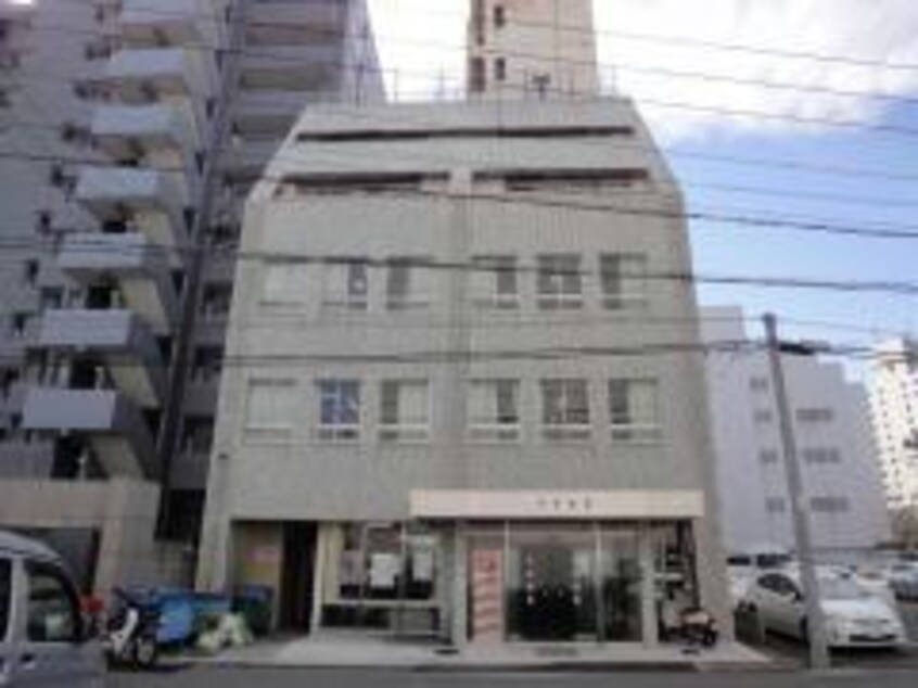 医療法人すみれ会中央病院(病院)まで725m 名古屋市営地下鉄桜通線/高岳駅 徒歩6分 9階 築6年