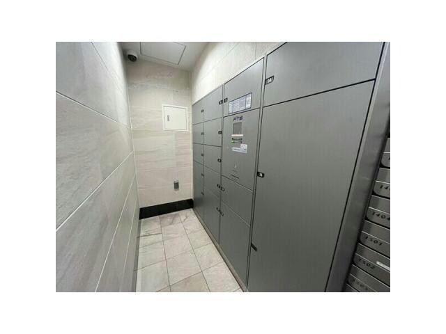  名古屋市営地下鉄名城線/久屋大通駅 徒歩5分 13階 築8年