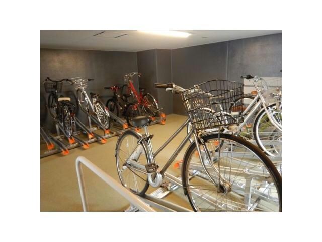  名古屋市営地下鉄桜通線/高岳駅 徒歩1分 10階 築7年